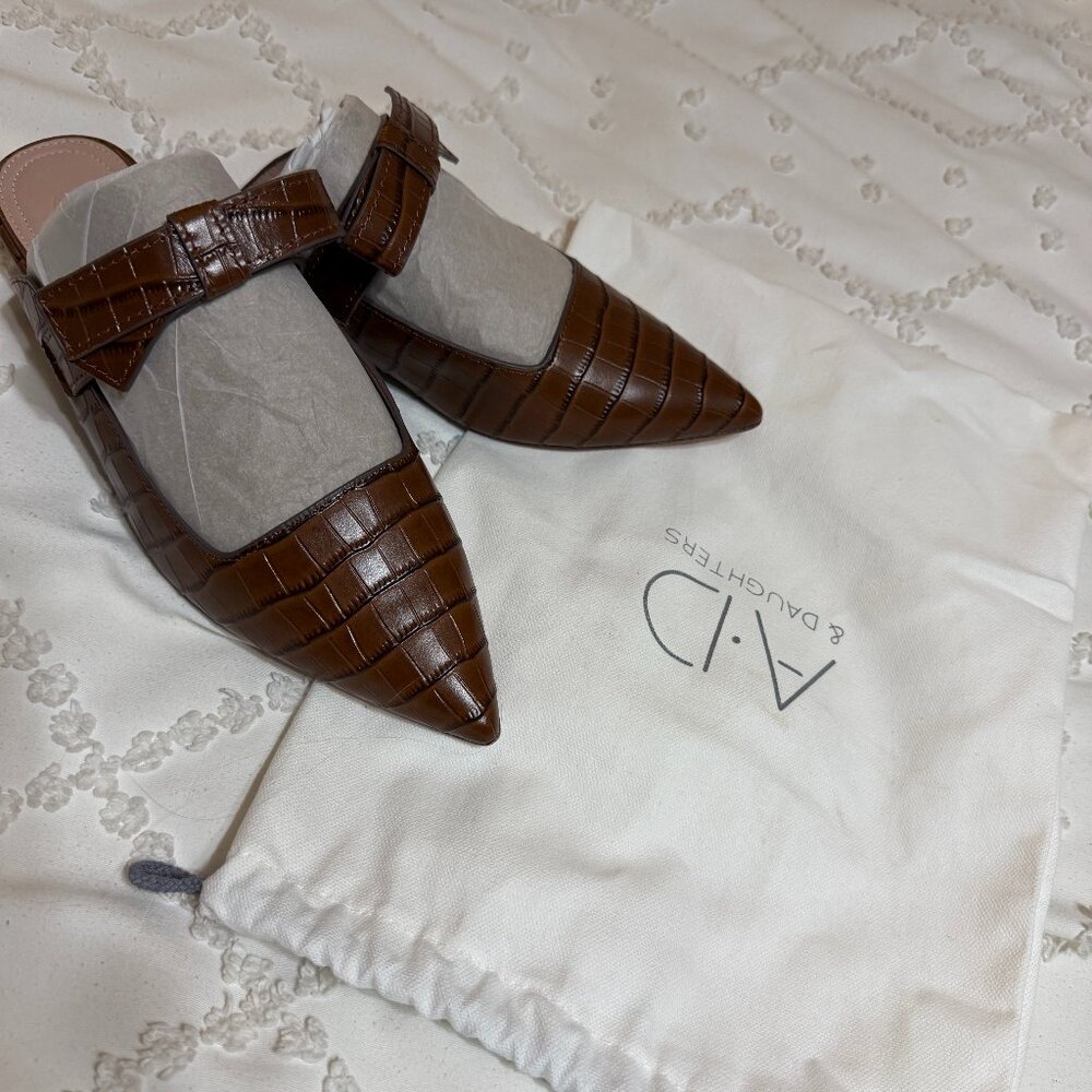 AD & Daughters bow slides